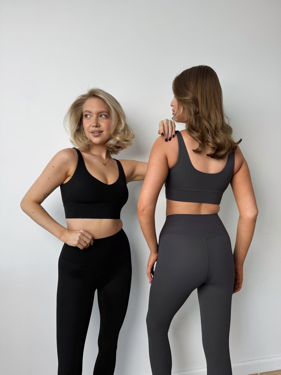 Топ простой удлиненный с глубоким вырезом на спине (Без застежки)