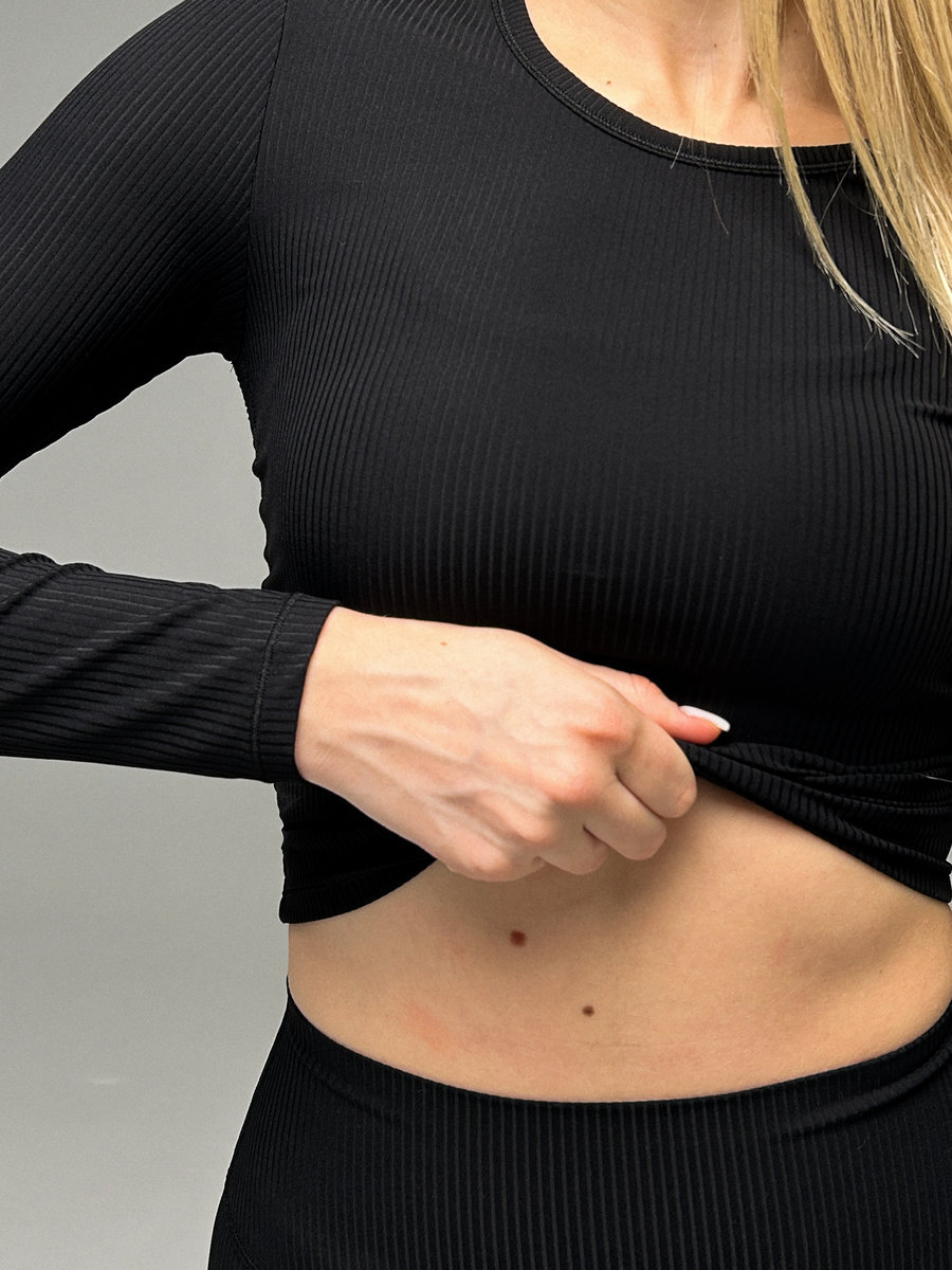 Лонгслив спортивный со сборкой по бокам