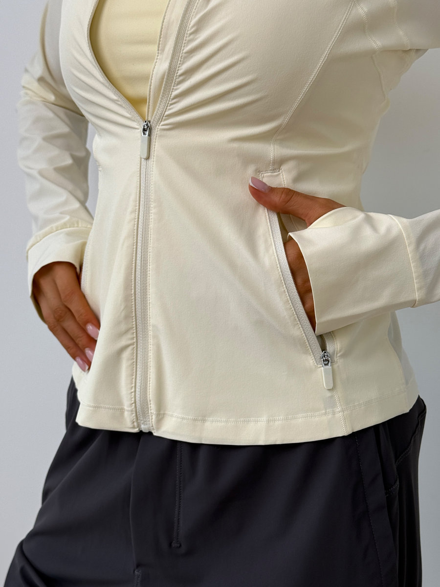 Олимпийка на молнии приталенная с воротником-стойкой