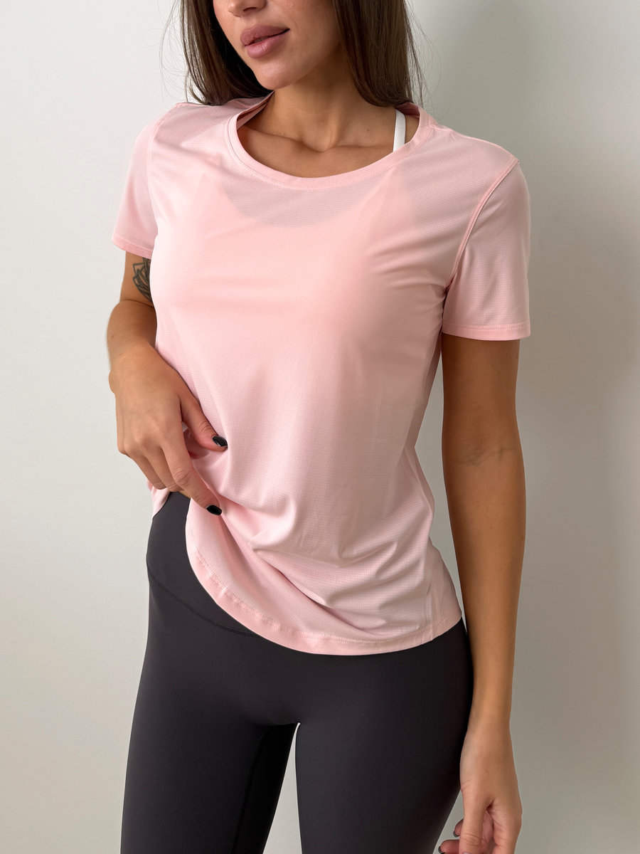 Классическая футболка со скругленным низом