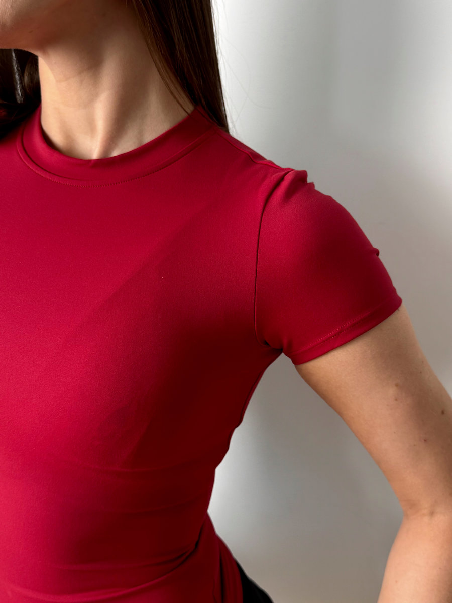 Футболка в стиле Skims, приталенная с короткими рукавами для спорта