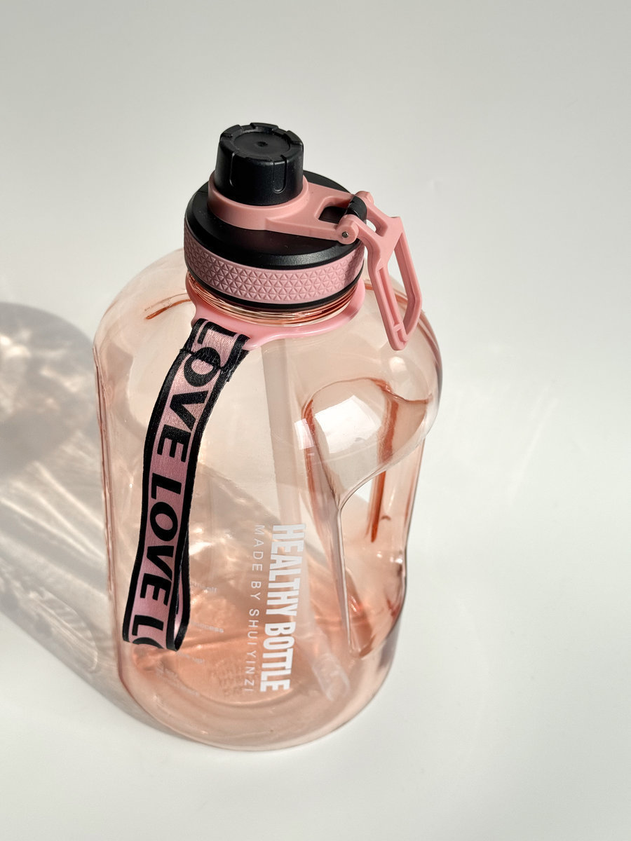 Спортивная бутылка 2200мл