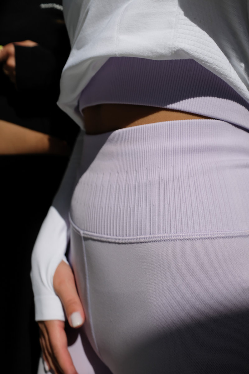 Легинсы с моделирующим поясом на талии (Ультравысокая посадка)