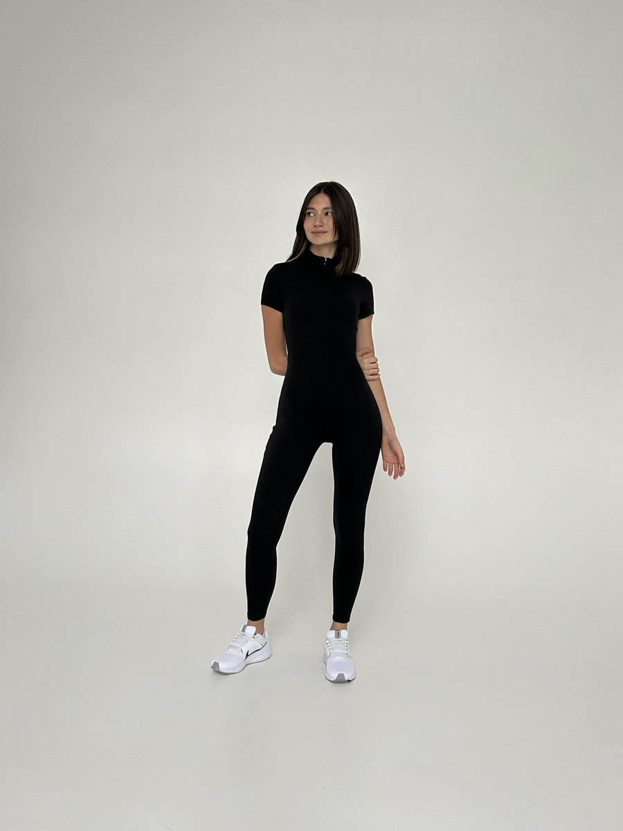 Комбинезон на замочке полной длины с короткими рукавами