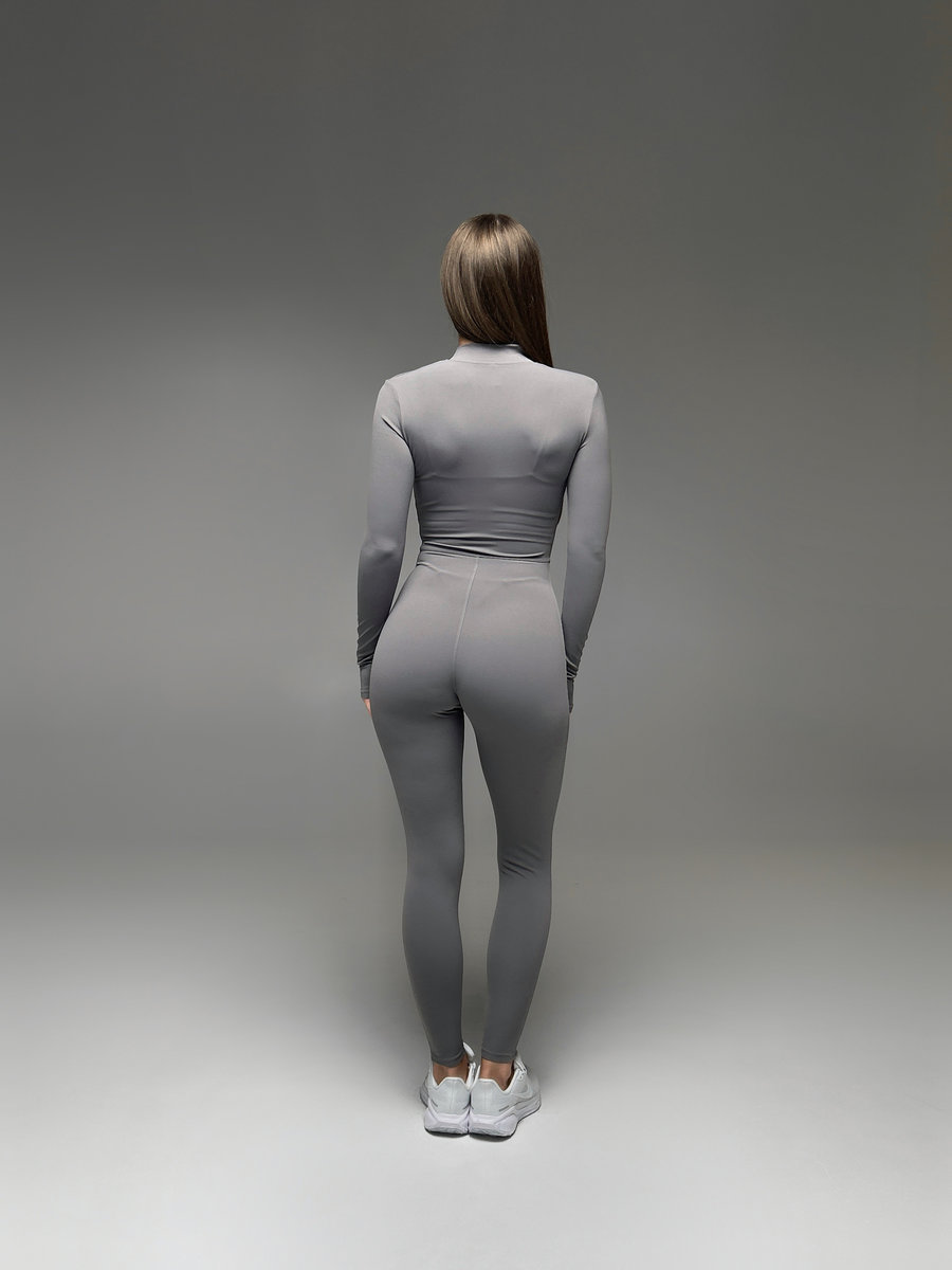 Комбинезон на замочке полной длины с длинными рукавами