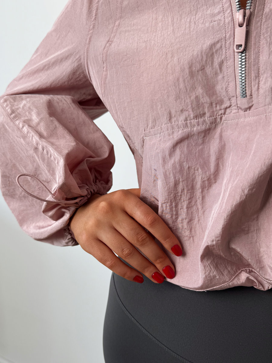 Олимпийка укороченная с капюшоном