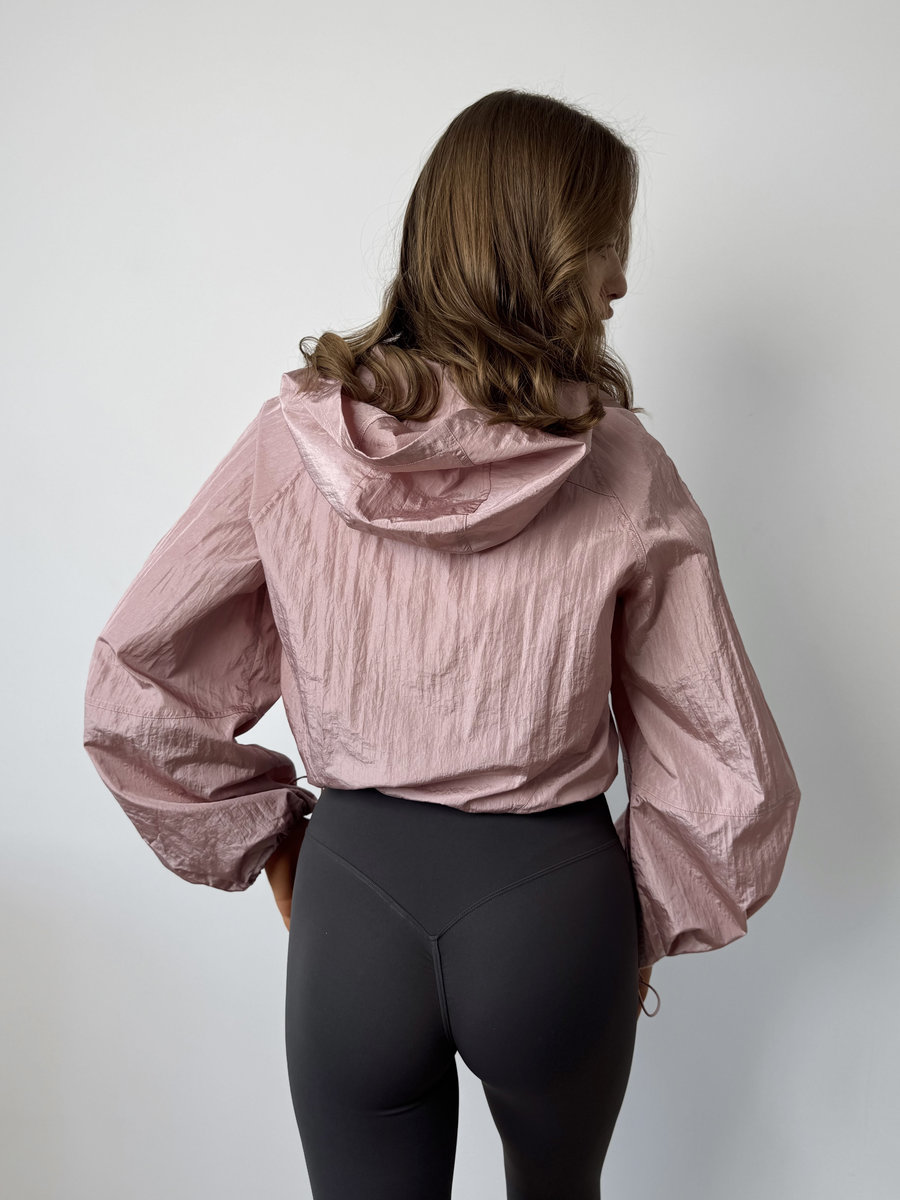 Олимпийка укороченная с капюшоном