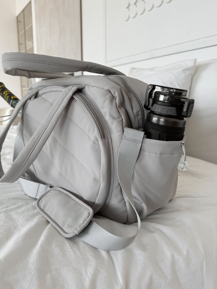 Спортивная теннисная сумка (серая)