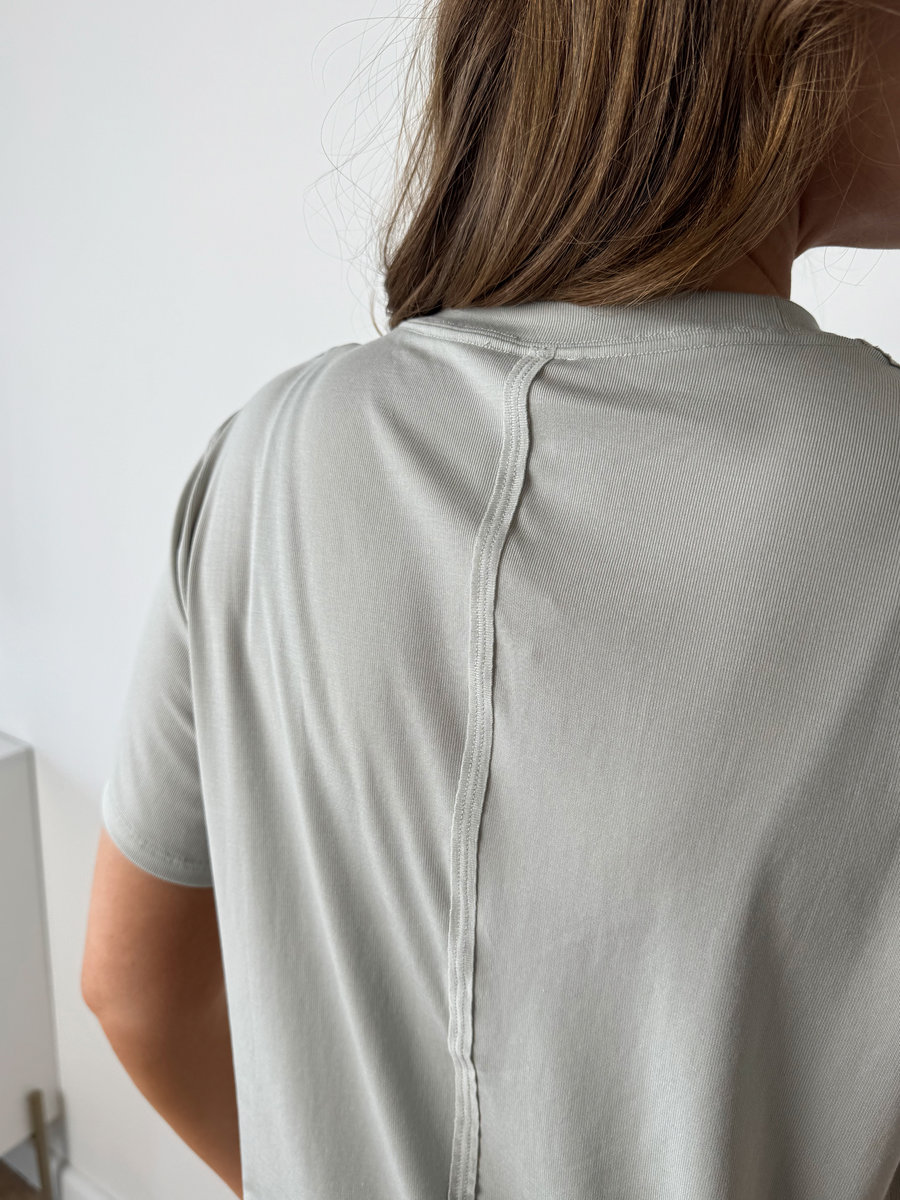 Футболка удлиненная свободная для спорта