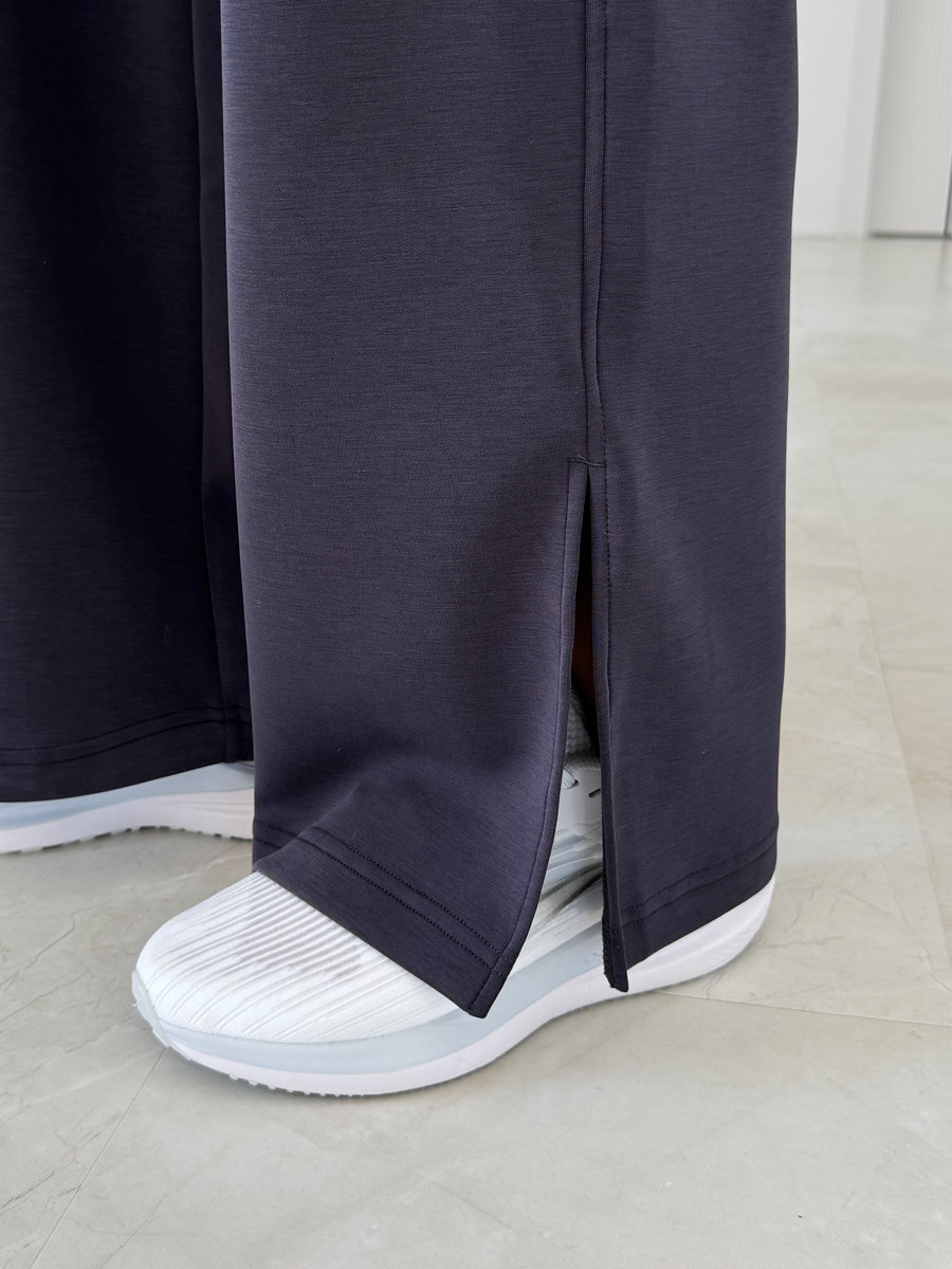 Спортивные брюки-трубы из модала Soft Comfort