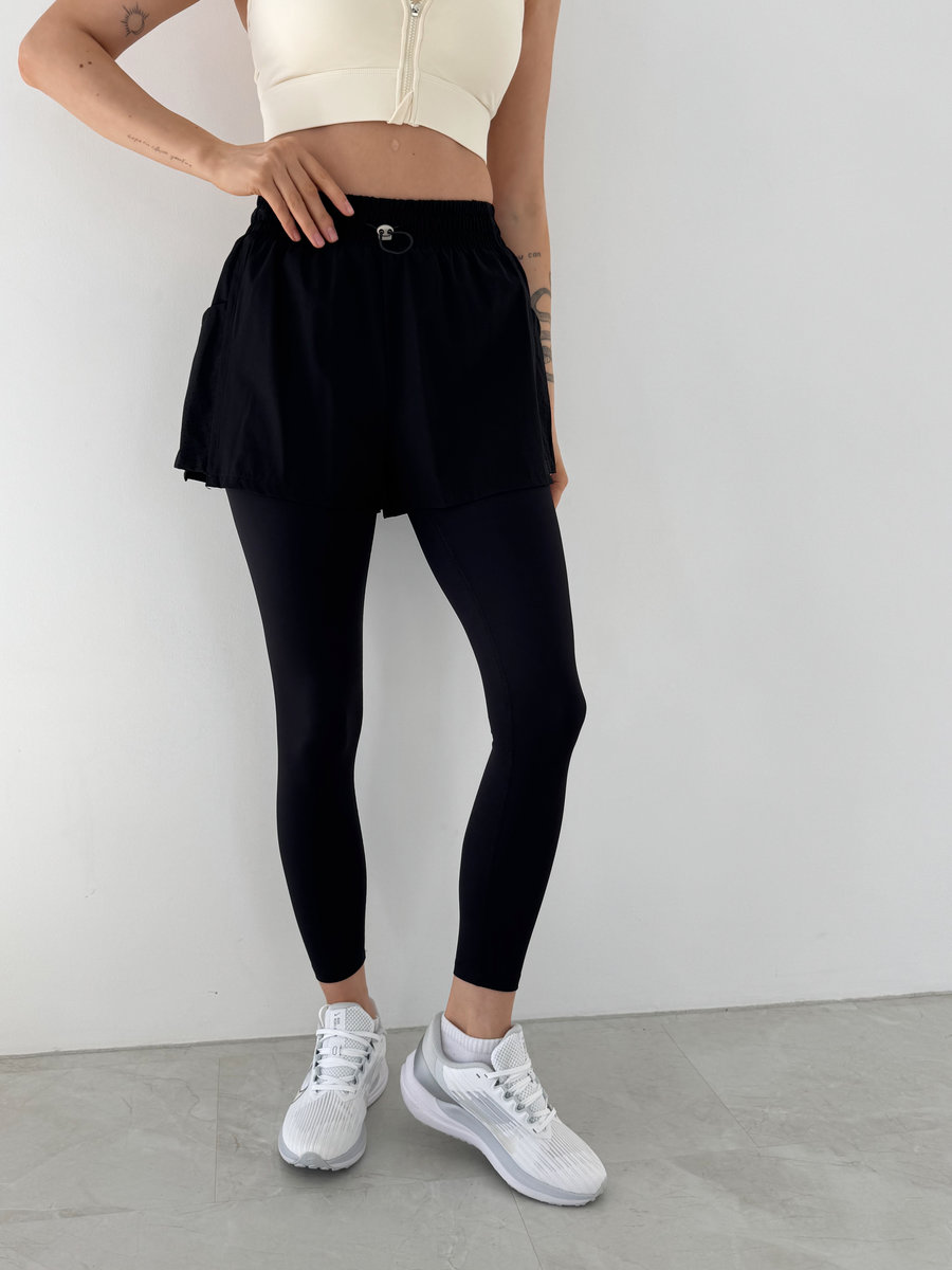 Легинсы- шорты свободного кроя Air Float Shorts