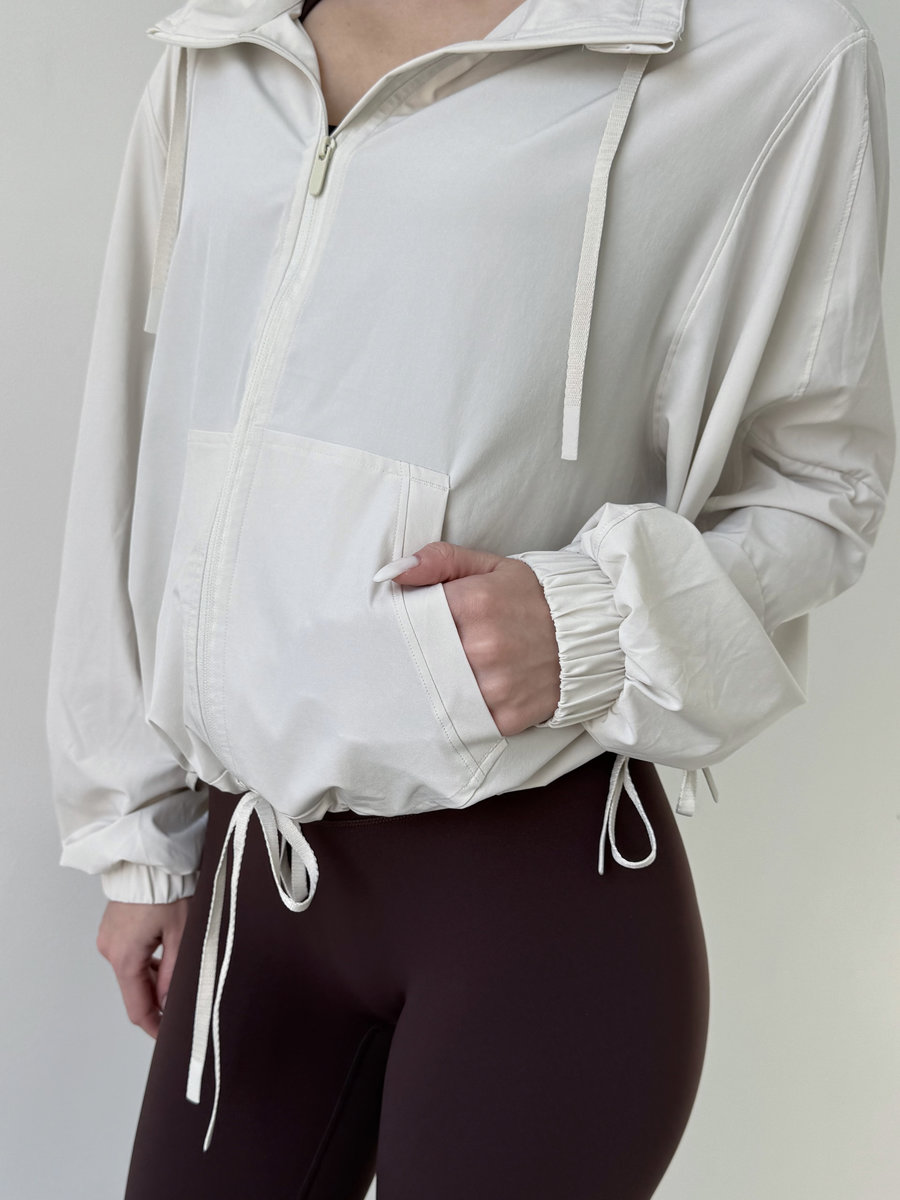 Ветровка на молнии с воротником стойкой Shape Adjust