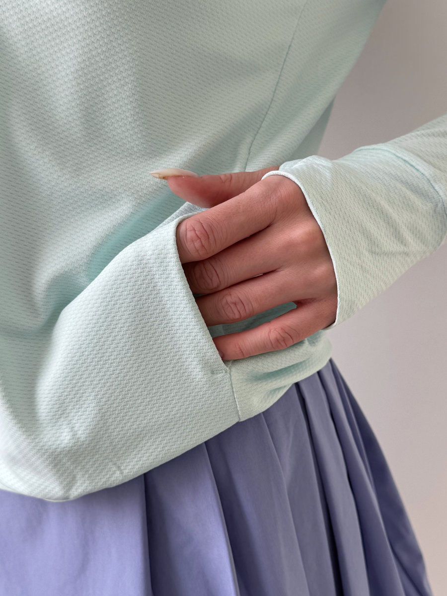 Ветровка на молнии с капюшоном из фактурной ткани IceCool