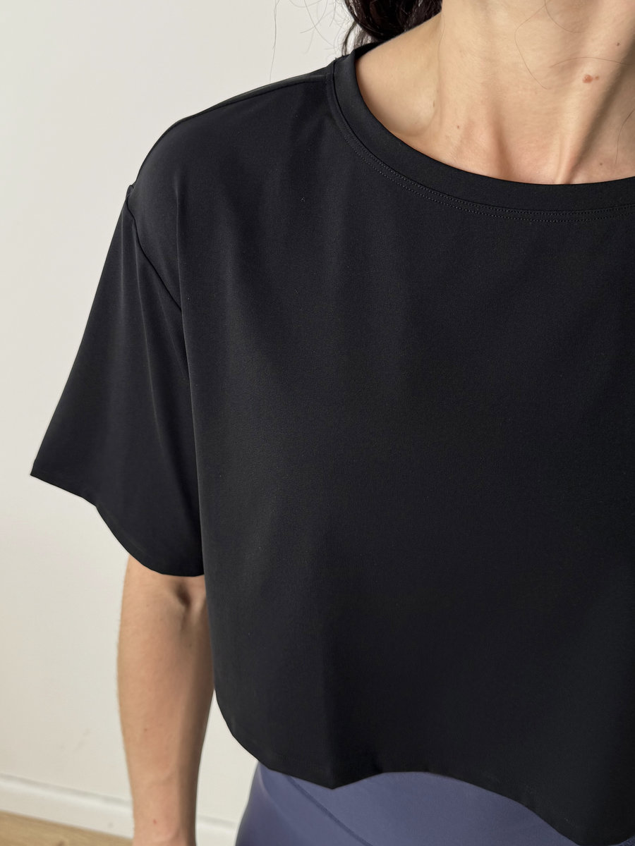 Футболка свободного кроя средней длины Breeze Relaxed Tee
