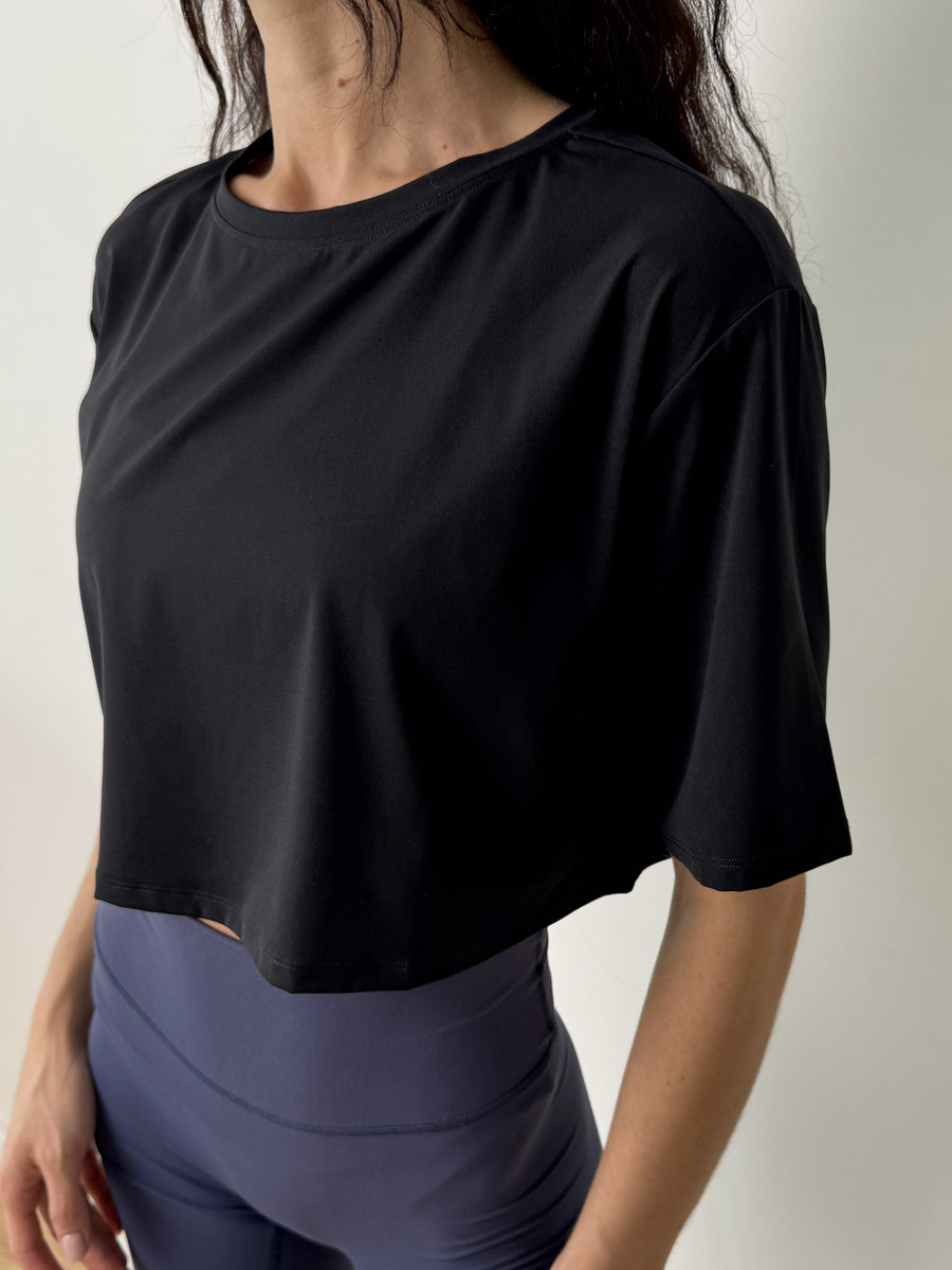 Футболка свободного кроя средней длины Breeze Relaxed Tee