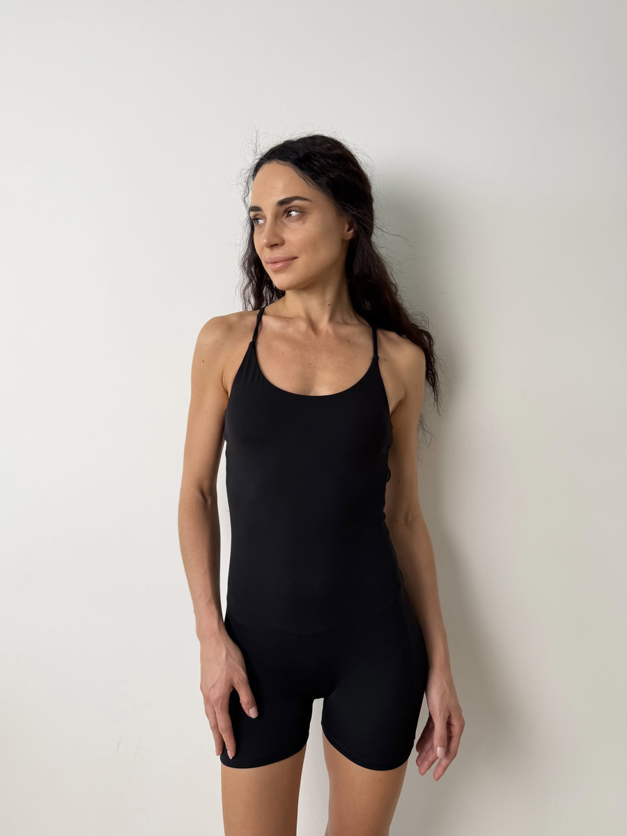 Комбинезон укороченный Back Art Bodysuit