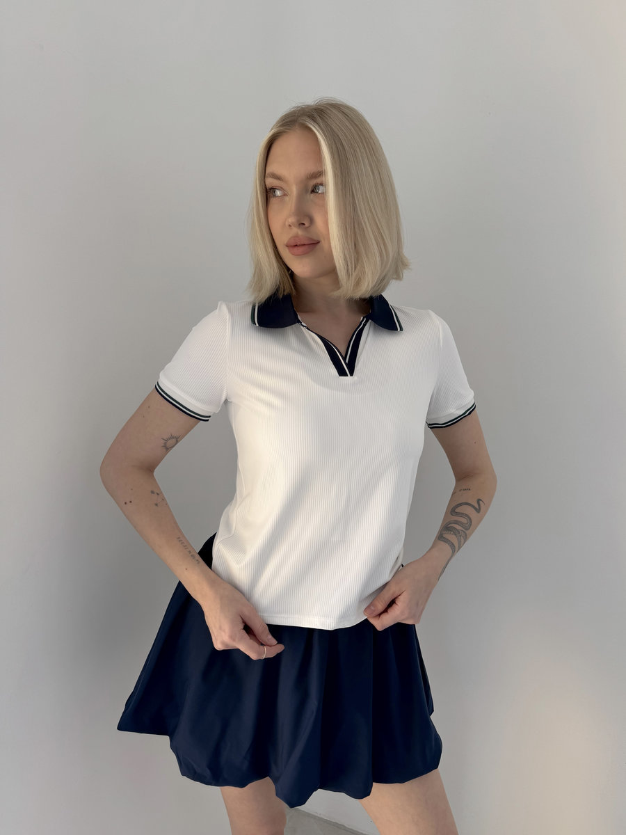 Поло с V-разрезом на груди и контрастным вортником V-Neck Contrast Polo