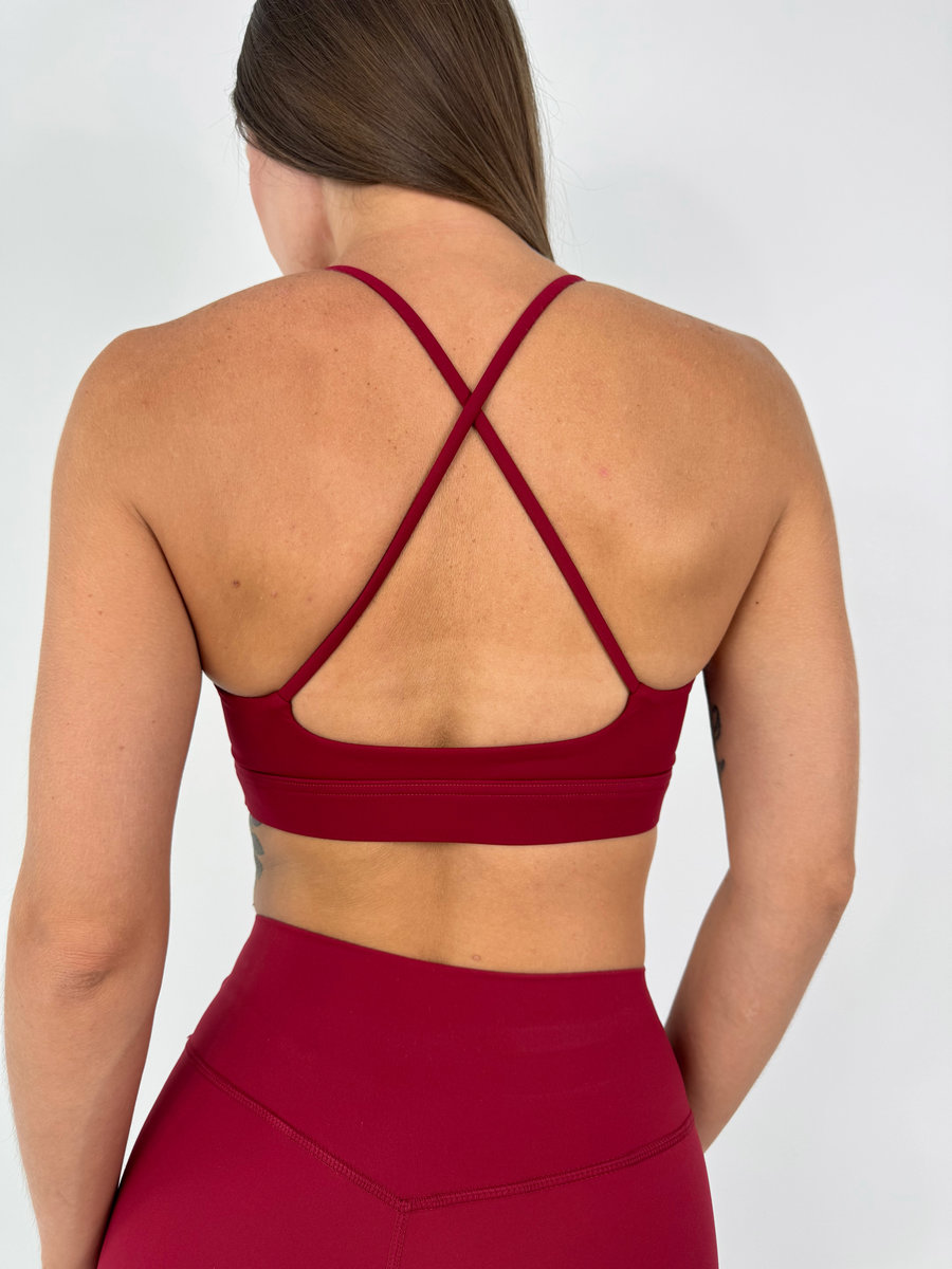 Спортивный топ с открытой спиной Fine Line Bra