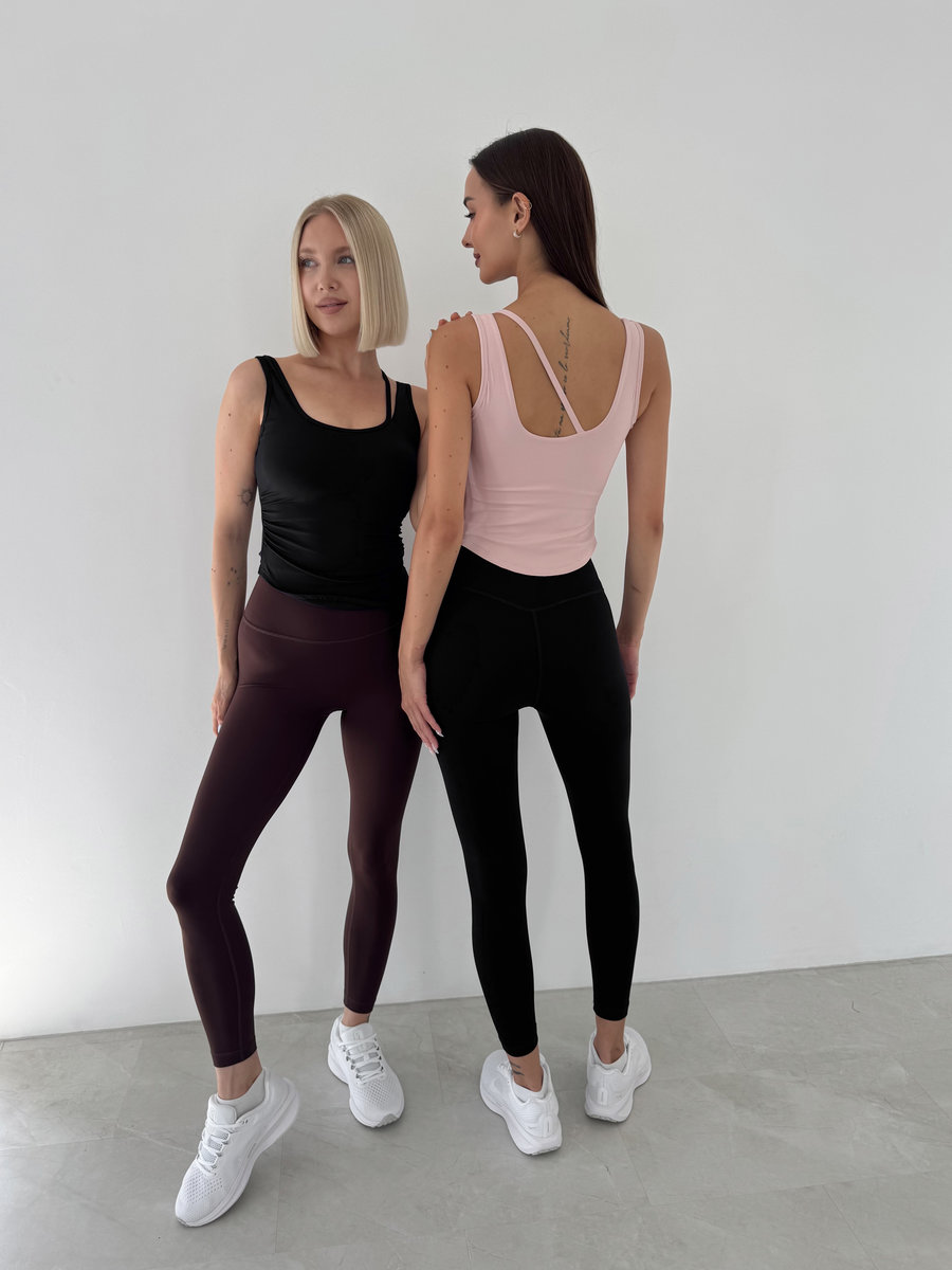 Майка-топ с тонкой бретелью и изящной драпировкой по бокам Drape U-Back Top