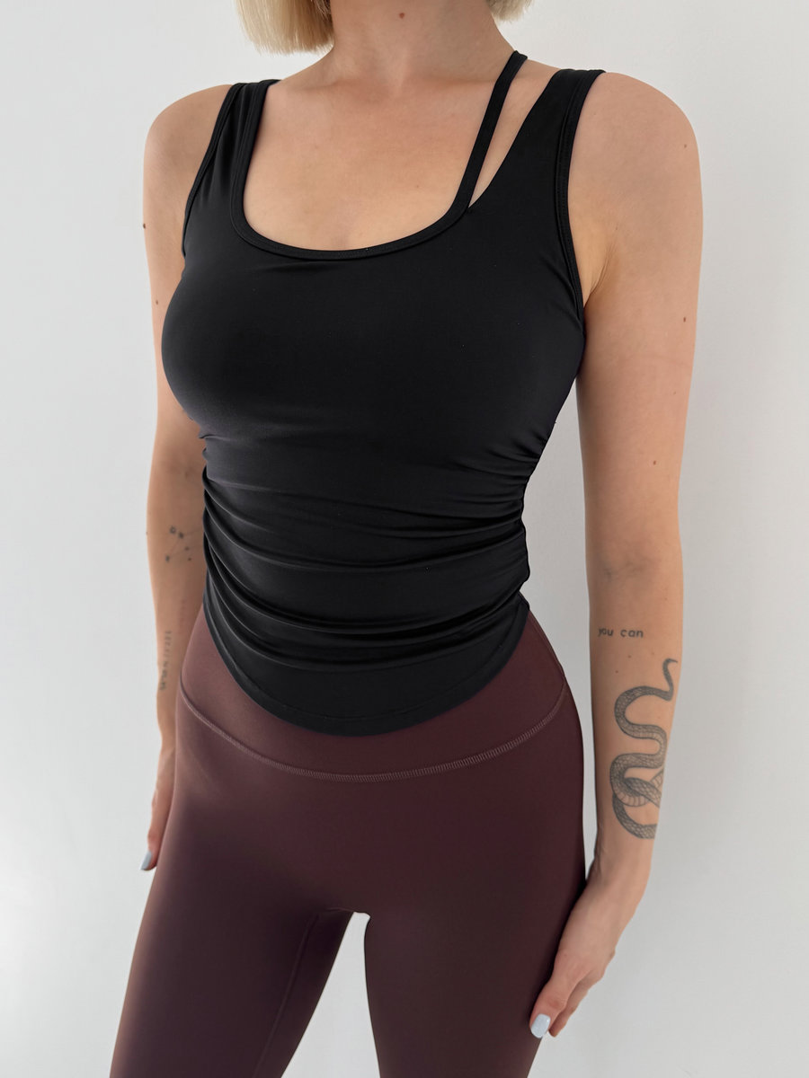 Майка-топ с тонкой бретелью и изящной драпировкой по бокам Drape U-Back Top