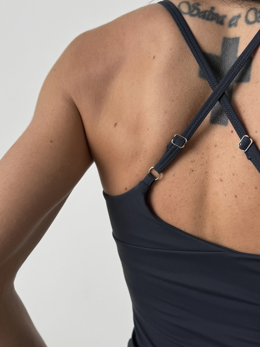 Майка-топ c перекрещиванием бретелей на спине Back Cross Tie