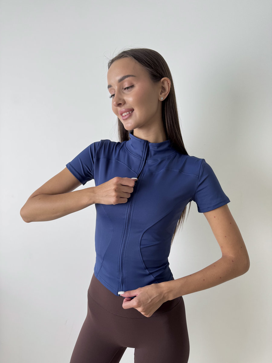 Футболка укороченная с молнией на груди и воротником стойкой Contour Zip Top